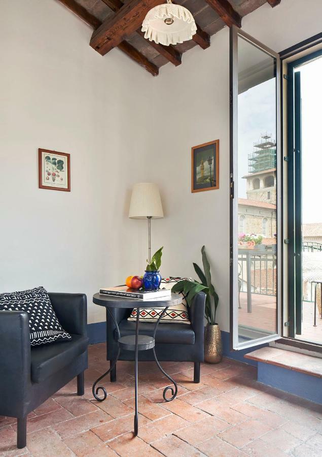 Best Location W/ Breathtaking Views Chic Palace Floransa Dış mekan fotoğraf