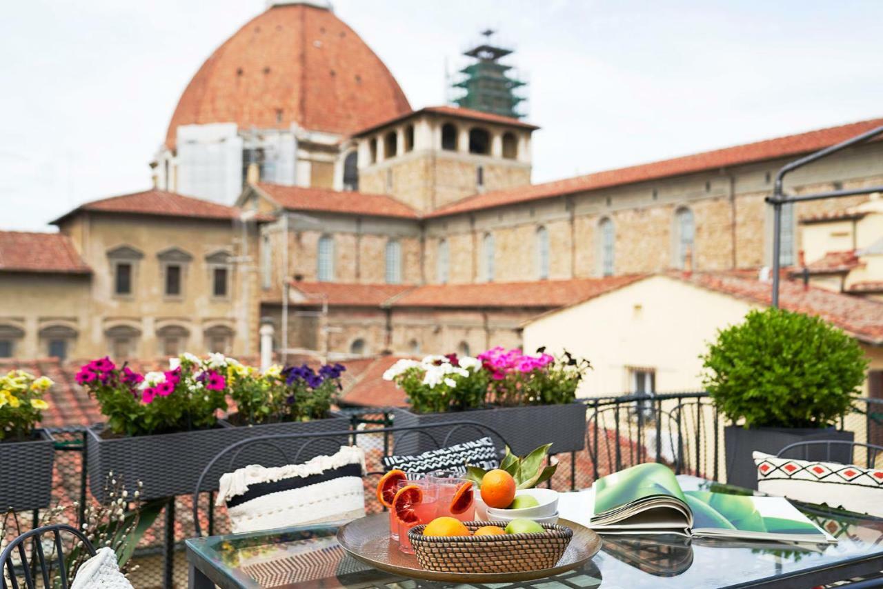 Best Location W/ Breathtaking Views Chic Palace Floransa Dış mekan fotoğraf